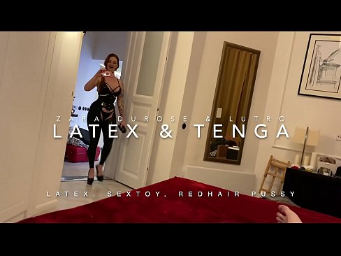 ❤️ Rahavavy mena mena mitafy akanjo vita amin'ny latex nolavin'ny zandriny ❤ Vaovao  aminay ❤